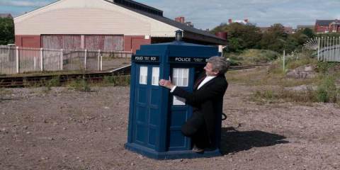 critiques-doctor-who-saison-8-episode-9-flatline