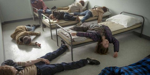 Between-serie-netflix-critique-Michael-McGowan