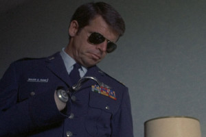 legitime-violence-critique-film-william-devane