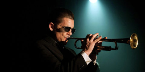 deauville-2016-born-to-be-blue-un-biopic-avec-ethan-hawke-dans-la-peau-de-chet-baker-trompettiste-legendaire-jazz