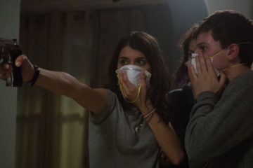 viral-sortie-en-dvd-blu-ray-du-film-d-epouvante-avec-des-vers