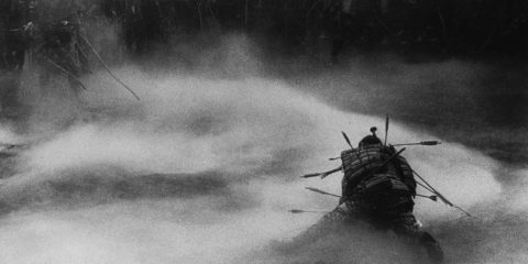 le-chateau-de-l-araignee-d-akira-kurosawa-toshiro-mifune-washizu-se-meurt